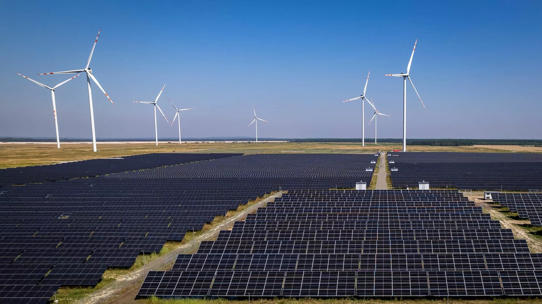 ORLEN’S LARGEST PHOTOVOLTAIC FARM IN KLECZEW, 250 MW
